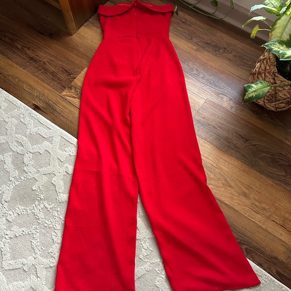 Cupcakes & Cashmere Vibrant Red Strapless Jumpsuit - Picture 6 of 9